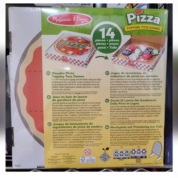 Melissa & Doug Pizza Topping Toss Game - Picture 4 of 6